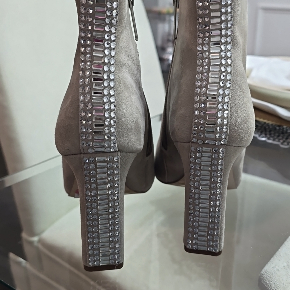 Womens ankle boots - Picture 5 of 7
